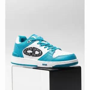 MUST IT_디올 Reorder B57 로우탑 스니커즈 3SN318ZXU 524)