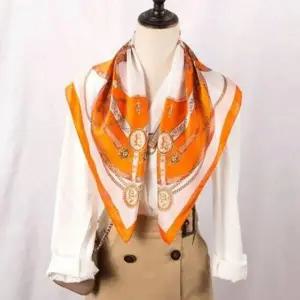 스카프마니아 마름모 가을 실크 종 스카프 봄 실크스카프 롱스카프 정장스카프 가을스카프 여성스카프