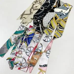 세련된 패턴 미니 스카프 트렌디한 스타일의 실크스카프 여성스카프 고급스카프 쁘띠스카프 여름스카프