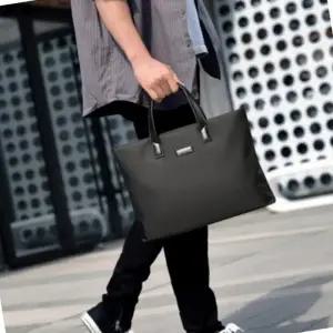 다용도가방 실용적인 서류 노트북 사무용 다용도 남성 크로스백 수납 가방 가볍고 생활방수