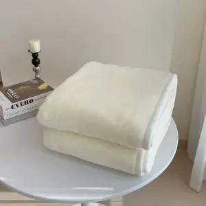 밍크 담요 양면 따뜻 극세사 블랭킷 이불 아이보리 양면담요 따뜻한담요 부드러운담요