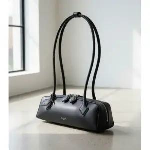 MUST IT_알리이아 26SS LE TECKEL 가죽 스몰 백 AA1S06029CA212 999)