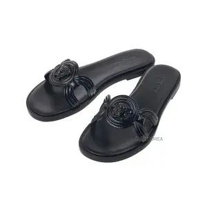 [베르사체] SS25 여성 메두사 로고 샌들 1018364 D2VE 1B000