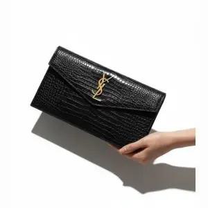 MUST IT_ 크로커다일 엠보스드 Uptown 파우치 565739 DND0J 1000)