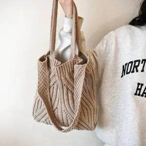 [패션] 숄더크로스 니트 여성 니트백 가방 베이지