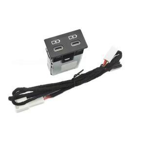 A21K-TYPE-C PD 포트 Corolla RAV4 Land Cruiser 18-22 용 Toyota Camry 듀얼 자동차 고속 충전 인터페이스