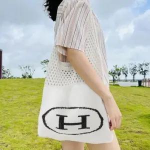 CH99006T 데일리홈시크 캐주얼 슬링백 버스 무지 패션잡화 데님 백팩 버스 백 디자인 보조 손 백