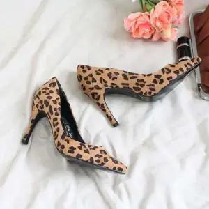 호피 스웨이드 여성펌프스하이힐 9cm 94190 펌프스 미들힐