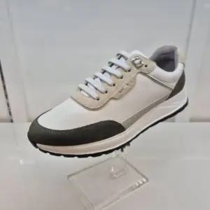 [엘칸토]엘칸토 HC11 소가죽 남성화 D0H2U5J1349 (47779010)