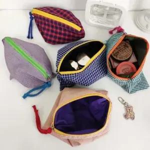 파우치 수납 패브릭 메이크업 체크 지퍼 데일리 멀티 핸디