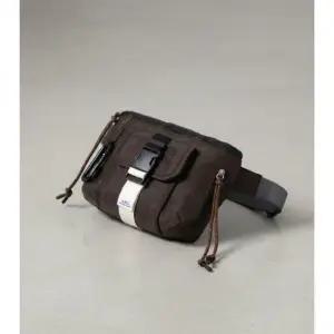 MUST IT_아페쎄 26SS Trek Bum Bag PAAGS H62219 CAA) 트렉 범 백)