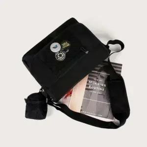 캐주얼 남여공용 크로스 숄더백