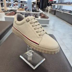 [엘칸토]엘칸토 HC11 소가죽 남성 스니커즈 P9H7U61J335 (48110882)