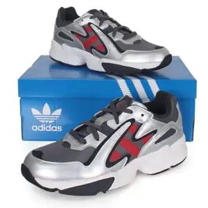 [전사이즈] 아디다스 오리지널 공용 영-96 CHASM 운동화 매장판-EE7240