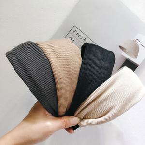 6색 윤아 와이드 넓은 무지 기본 머리띠 헤어밴드 면 니트 귀안아픈 터번 반다나 골지 편한 데일리 꼬임 리본 밴드 뉴트로 집게핀 헤어핀 두건 등산 조깅 러닝 러너