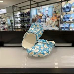 [크록스] 크록스 클래식 듀크 프린트 클로그 210003-4OX