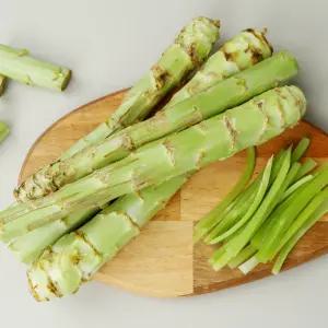 국내산 생 궁채(줄기상추) 1kg