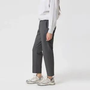 [코오롱스포츠](강남점) 여성 크롭 테이퍼드핏 스트레치 밴딩 팬츠 TVPNA24412KGY