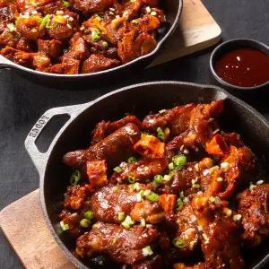 [냉동]오향담은 매콤 무뼈족발 300g X4팩