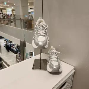 [발리스윗](김해점)26메탈실버가죽운동화SQ4WAS02