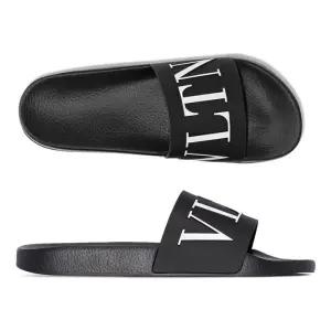 [명품]  남성 로고 슬라이드 슬리퍼 XY2S0873 SYE 0NI
