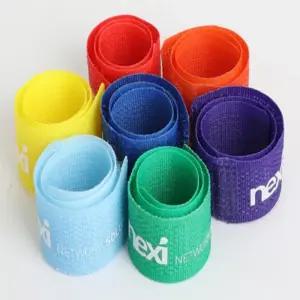 전선고정 케이블 정리 벨크로타이 7색 묶음 탈부착 스트랩 홀더 멀티탭