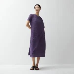 [스타필드 하남 플리츠미]숏 슬리브 언발란스 사선 원피스_EPOPM124043