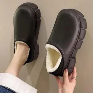 방한신발 털슬립온 패딩신발 털부츠 겨울플랫슈즈 양털샌들