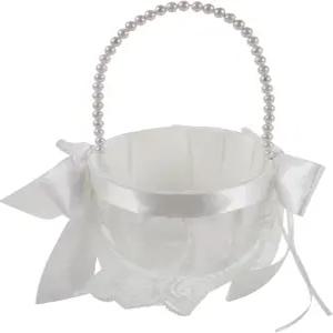 프레티줌 웨딩 플라워 걸 바구니 흰색 새틴 레이스 진주 손잡이 보크노트가 있는 세레모니 꽃잎 색종이