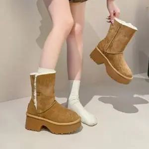 [옷자락]여성 합성 스웨이드 털내장 두툼한 굽 앵클부츠