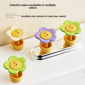 패드가 있는 꽃무늬 화장실 플런저 긴 손톱 탱크용 인 창의적 플러싱 보조 장치