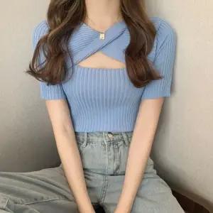 여성 반팔 크롭 니트 얇은 꼬임 골지 이너 티셔츠 데일리룩 오피스룩 브이넥반팔 반팔티