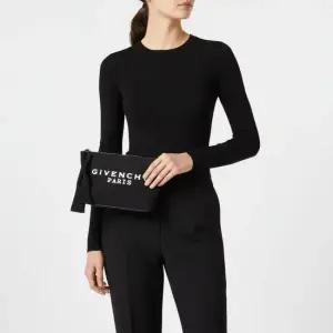 BB60PQB2DS 001 로고 보우 파우치백