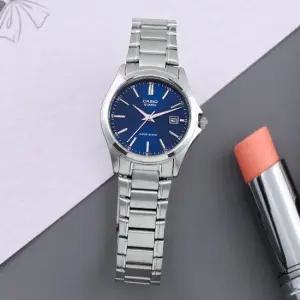 카시오 LTP-1183A-2A 클래식 아날로그 쿼츠 정장 여자 메탈 시계 d5