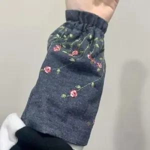 [패션] 자수한국어팔토시 특이한 손목덧토시 여성한국팔토시