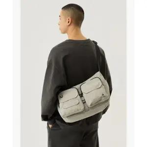 르꼬끄 LECOQ 카고 크로스백 - 베이지(QQ123ABG13) QQ123ABG13_LBG0 459144