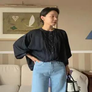 MADE 데님글로우 핀턱 블라우스 (2 color)