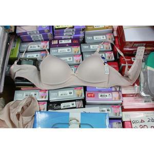 1장 조선영 BR 210A 노와이어 A컵 2단끈브라 살색 검정  75-90 호 엄마 선물 효도 심부름  갱수네 편한거