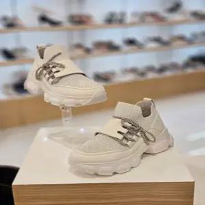 [미소페] by미소페 여성 어글리 니트 스판 스니커즈 112330018-6