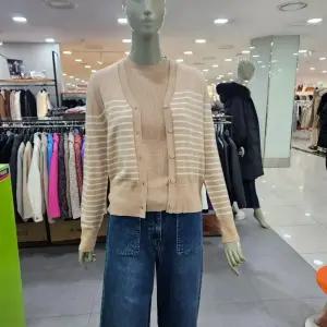 시슬리/애플아울렛/울 스트라이프 니트 가디건 SAKC70411