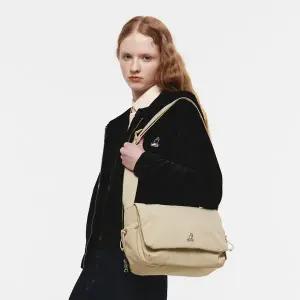 [캉골](신세계 사우스시티)에센셜 플러스 플랩 메신저 2099 라이트베이지