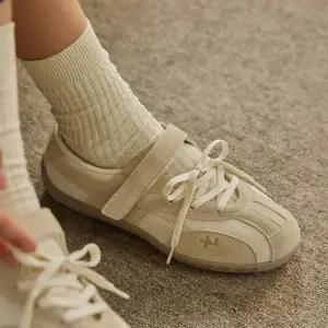 [폴더]로마리 스웨이드 레이스업 아이보리 / FLOTGA1W42_s