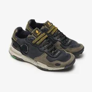 [사토리산](센텀시티점)차크로나 프리미엄 남성 스니커즈 블랙 카키 120091A293