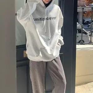 어나더블 에버 레터링 박시 후드티