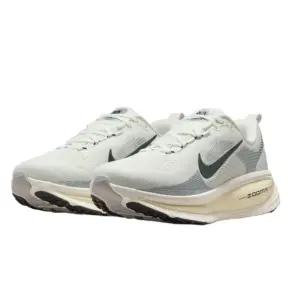 [국내매장판]  보메로 18 서밋 화이트 코코넛 밀크 엑스트라와이드 IF0515-103