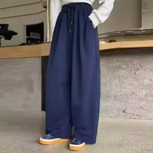 [핑크시슬리] 아메리카 레더패치 핀턱 와이드 트레이닝팬츠