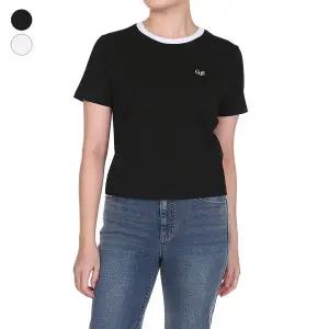 [게스]여성 스몰로고 크롭 반팔티 RP2K04C5