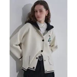 [하프클럽/]배색 후드 버튼 레터링 니트 가디건 MM10KJ070FCY