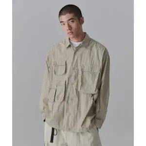 무신사스탠다드 시티 레저 CN 오버사이즈 멀티 포켓 셔츠 그레이쉬 베이지 1631828