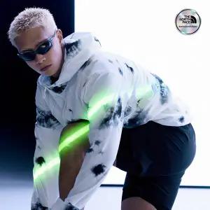 [노스페이스] [노스페이스 공식] NJ3BR61J 화이트라벨 볼트런 프린트 자켓 BLACK